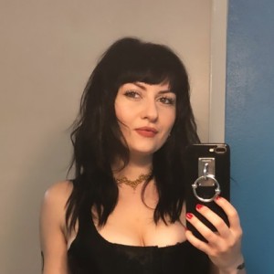 Fiona, Queens escorts