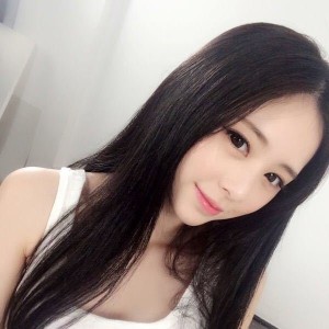 Yolie, Canterbury escorts