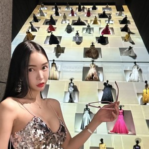 Bena, Hong Kong escorts