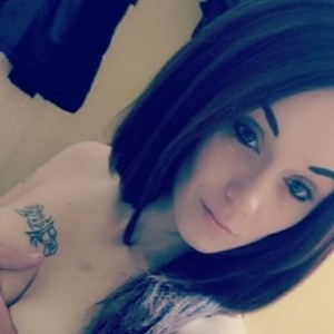 Maddie Lee, Long Island escorts