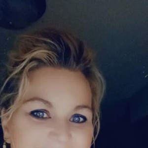 Molly, Columbia MO escorts