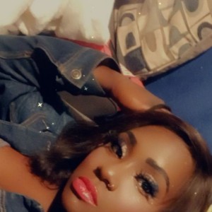 Tauni, Chico escorts