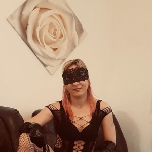Maria, Dudley escorts