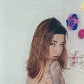 LUÉM, Pilar escorts