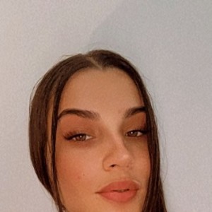 Ariana hot, California escorts