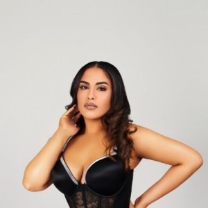 Layla, Bothell escorts