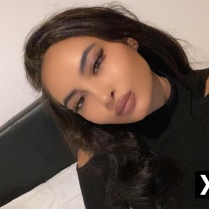 Passionate, Maldon escorts