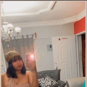 Rosa Maria, Brick escorts