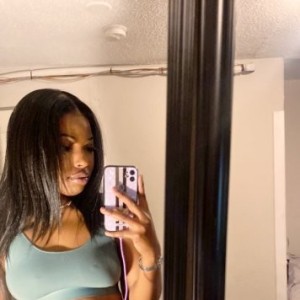 Alexiona, Lees Summit escorts