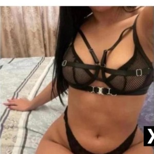 Izabella best service, Colindale escorts