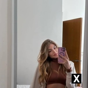 Mina, Sheffield escorts