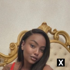 Deborah, Blantyre escorts