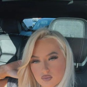 Lacey, Logan escorts