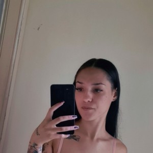 Anais, Gourock escorts
