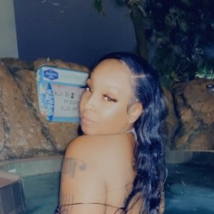 Yasmine, Alachua escorts
