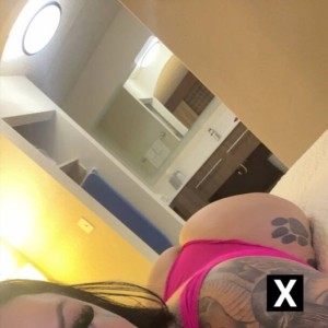 Sam, Gilbert escorts
