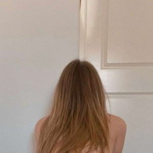 Annabelle, Bayeux escorts