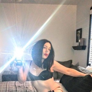 Bella, Bellevue escorts
