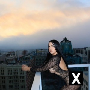 Yessi, West Covina escorts