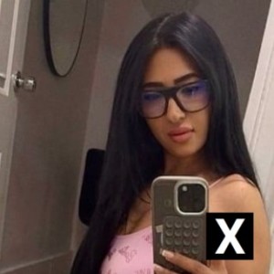 CAROL, Gravesend escorts