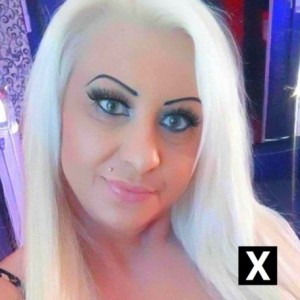 AMANDA, Becontree escorts