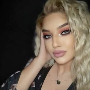BLONDA 21 DE ANI CU UN CORP BINE TONIFIAT 0733621953, Arad escorts