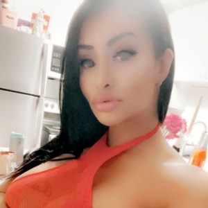Giselle, Brentwood escorts