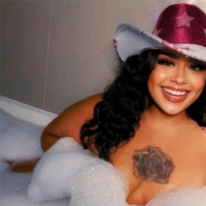 Amber, La Crosse escorts