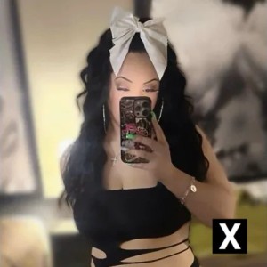 Cassie, Richardson escorts