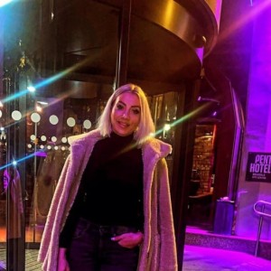 Lora, Molenbeek-Saint-Jean escorts