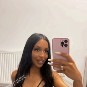 Laura, La Mine Sau La Tine !! 0737574822, Cluj-Napoca escorts