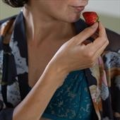 Zoë Goldmund, Assen escorts
