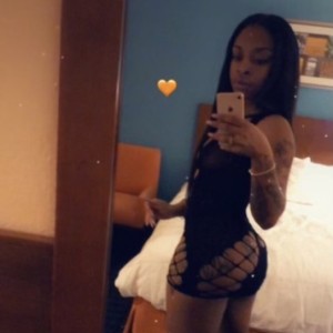Kayla, Clewiston escorts