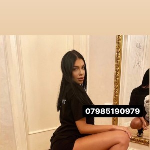 Sarah, Epsom escorts