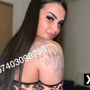 Anne, Coatbridge escorts