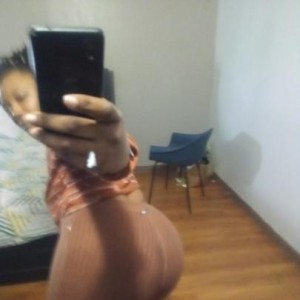 Kim, Marlborough escorts
