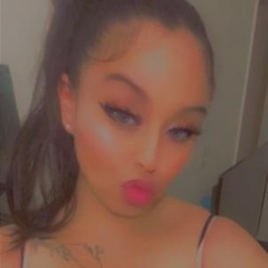 Violet, Clarendon escorts