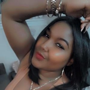 Lisi, Marlborough escorts