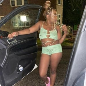 pay, Oak Park escorts