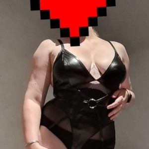 Ilaya, Aalst escorts