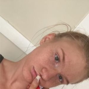 Redhead, Cairo escorts