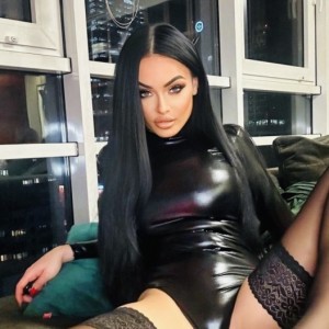 MElanie, Shepperton escorts