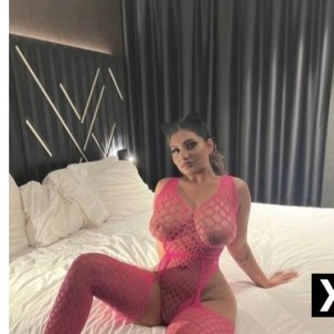 Ranya, Camerton escorts