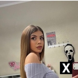 LIZZY, London escorts