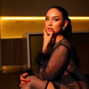 Evelina, Baker Street escorts