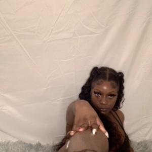 Brittni Love, Hawthorne escorts