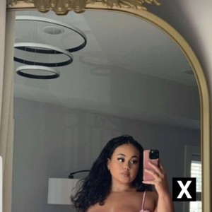 Mya, Costa Mesa escorts