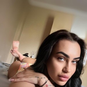 Selena - Villa Deluxe, Freiburg escorts