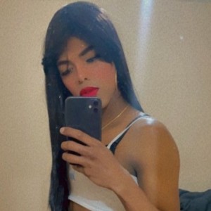 Arianna - Trans Arianna morenita cachonda implicada, Granada escorts