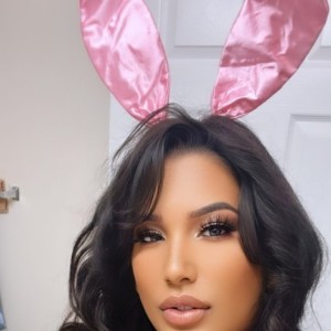 Cindy, Cypress escorts